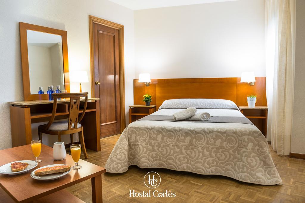 Hostal Cortes Cuenca  Bagian luar foto